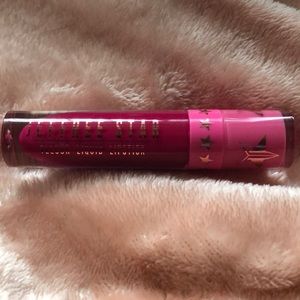 NWOB Jeffree Star Velour Liquid Lipstick Masochist